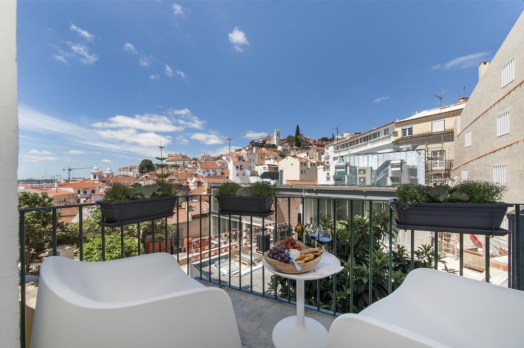 Alfama - St Estevao Viewpoint | Lisbon Cheese & Wine Apartments エクステリア 写真